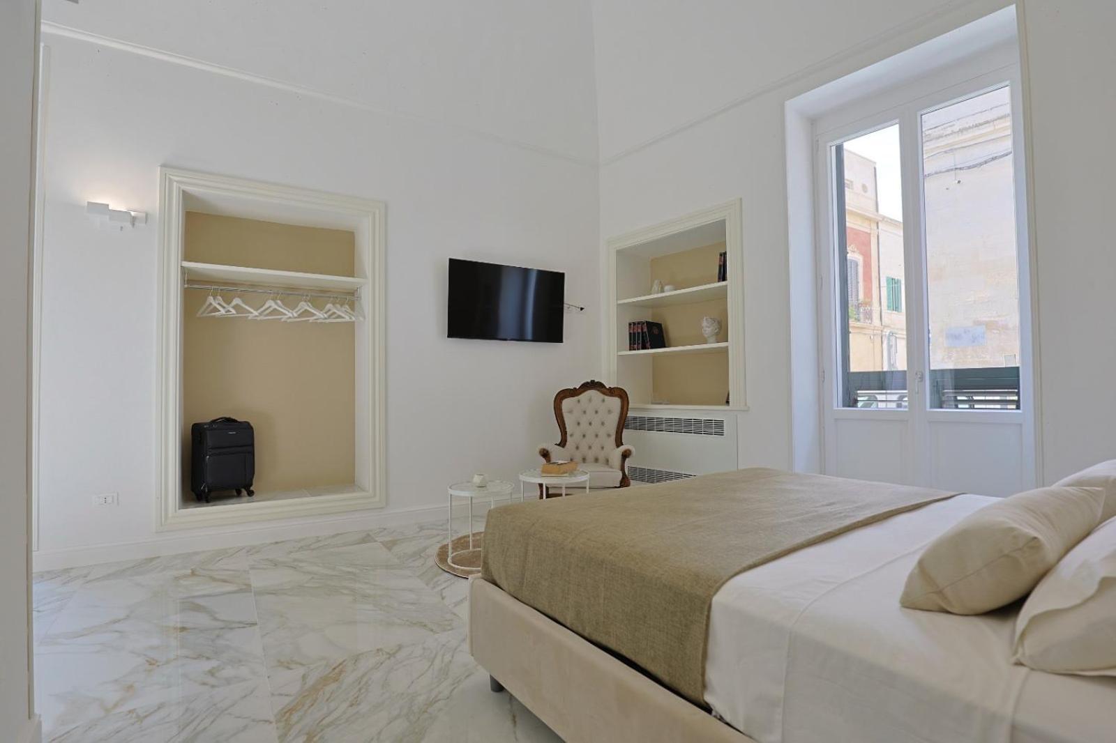 Palazzo Cavour Bed & Breakfast *