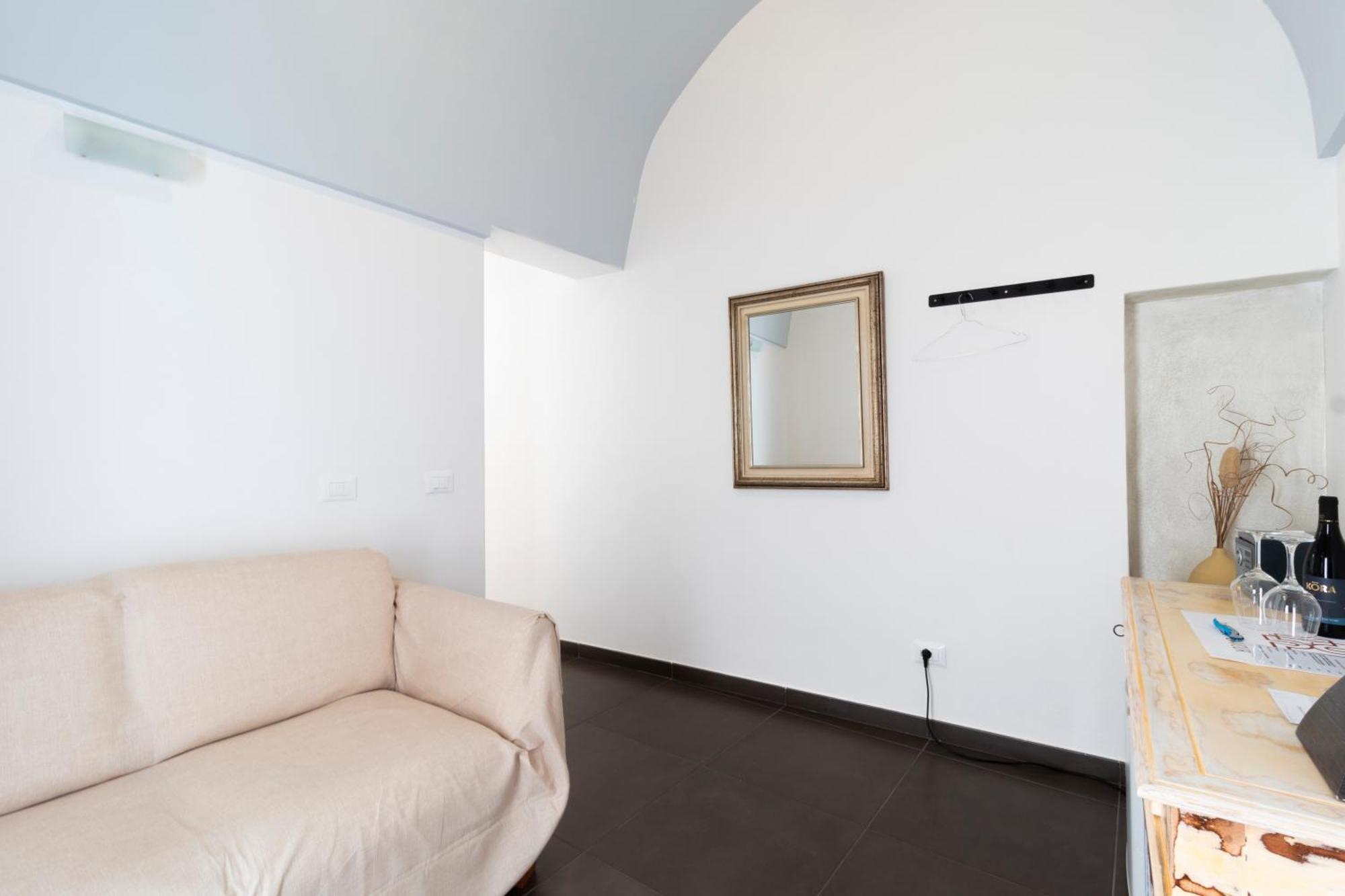 Palazzo Cavour Bed & Breakfast *